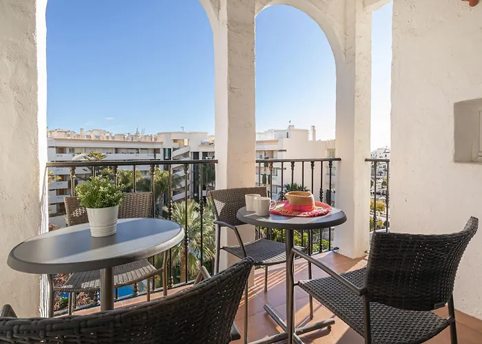 Le Vie - Puerto Banus